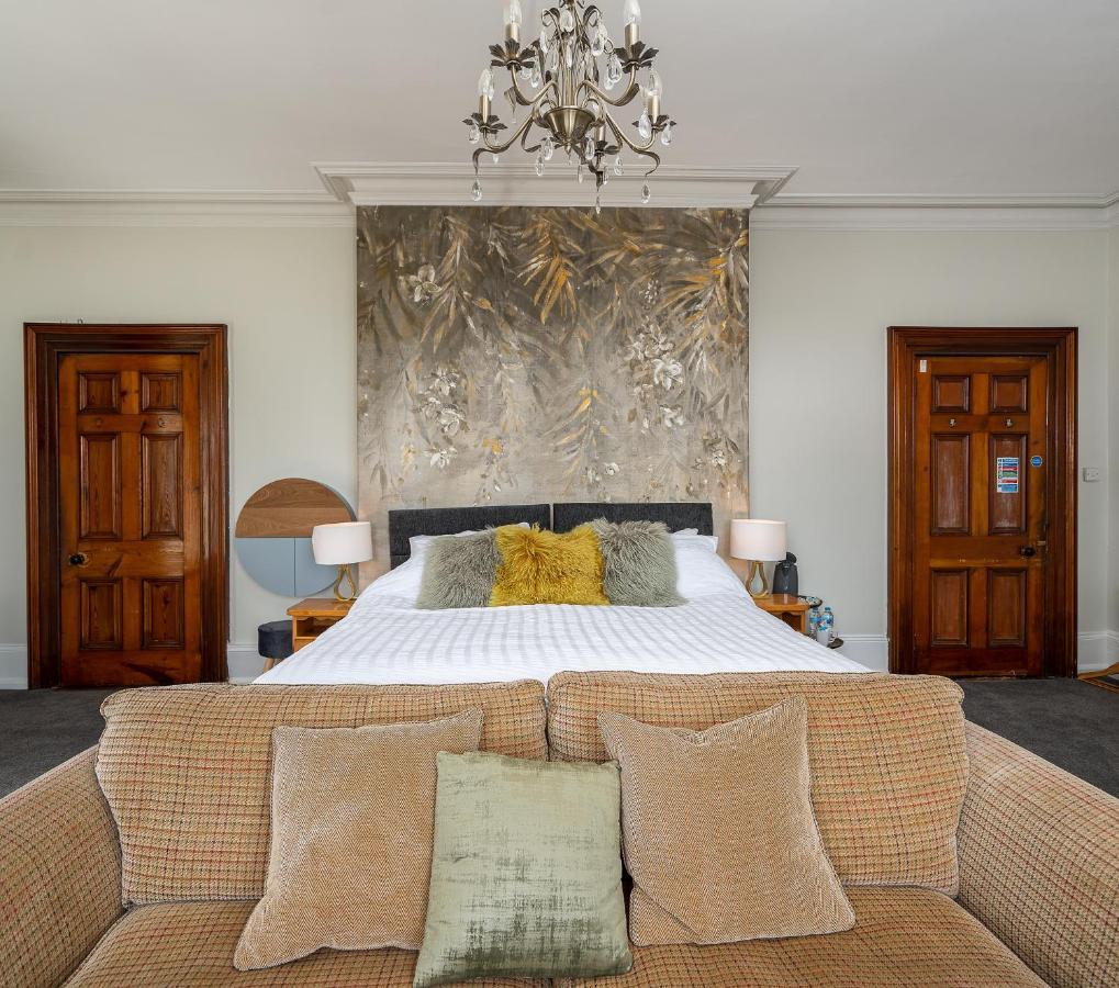 Antrim House Guest Rooms & Suites (Adults Only) Portrush Esterno foto