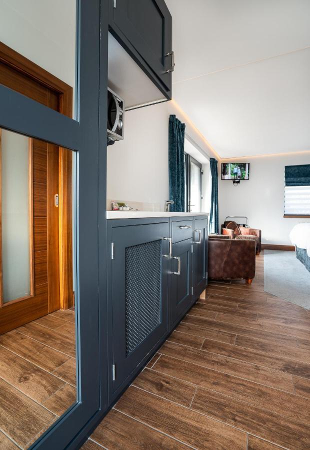 Antrim House Guest Rooms & Suites (Adults Only) Portrush Esterno foto