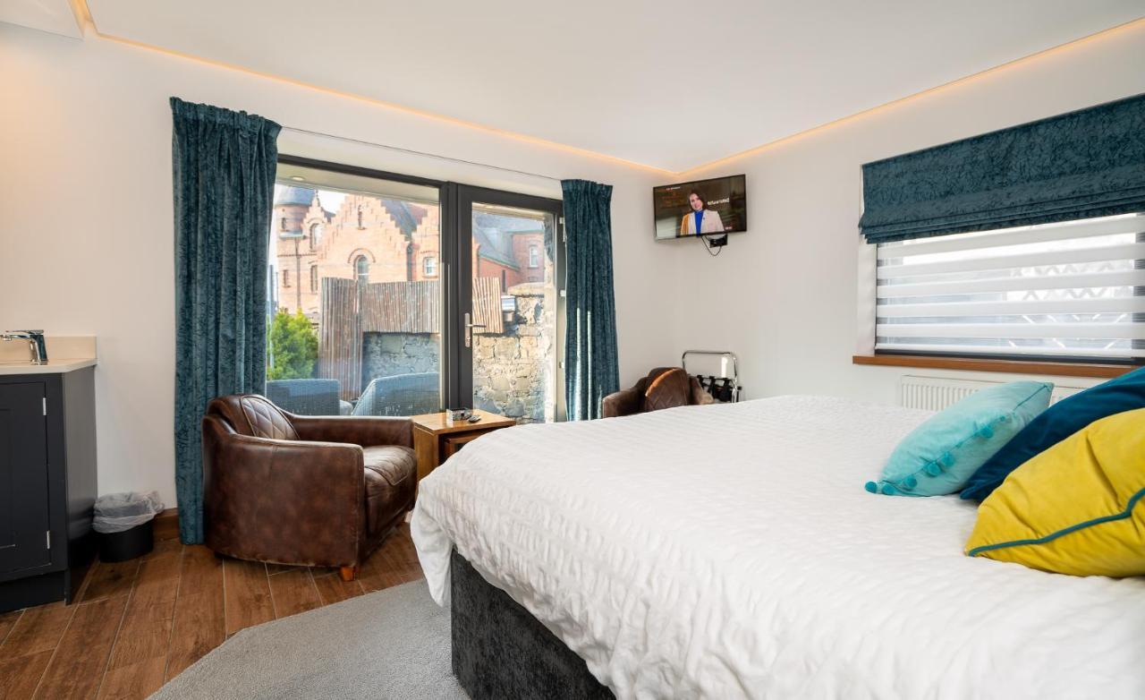 Antrim House Guest Rooms & Suites (Adults Only) Portrush Esterno foto