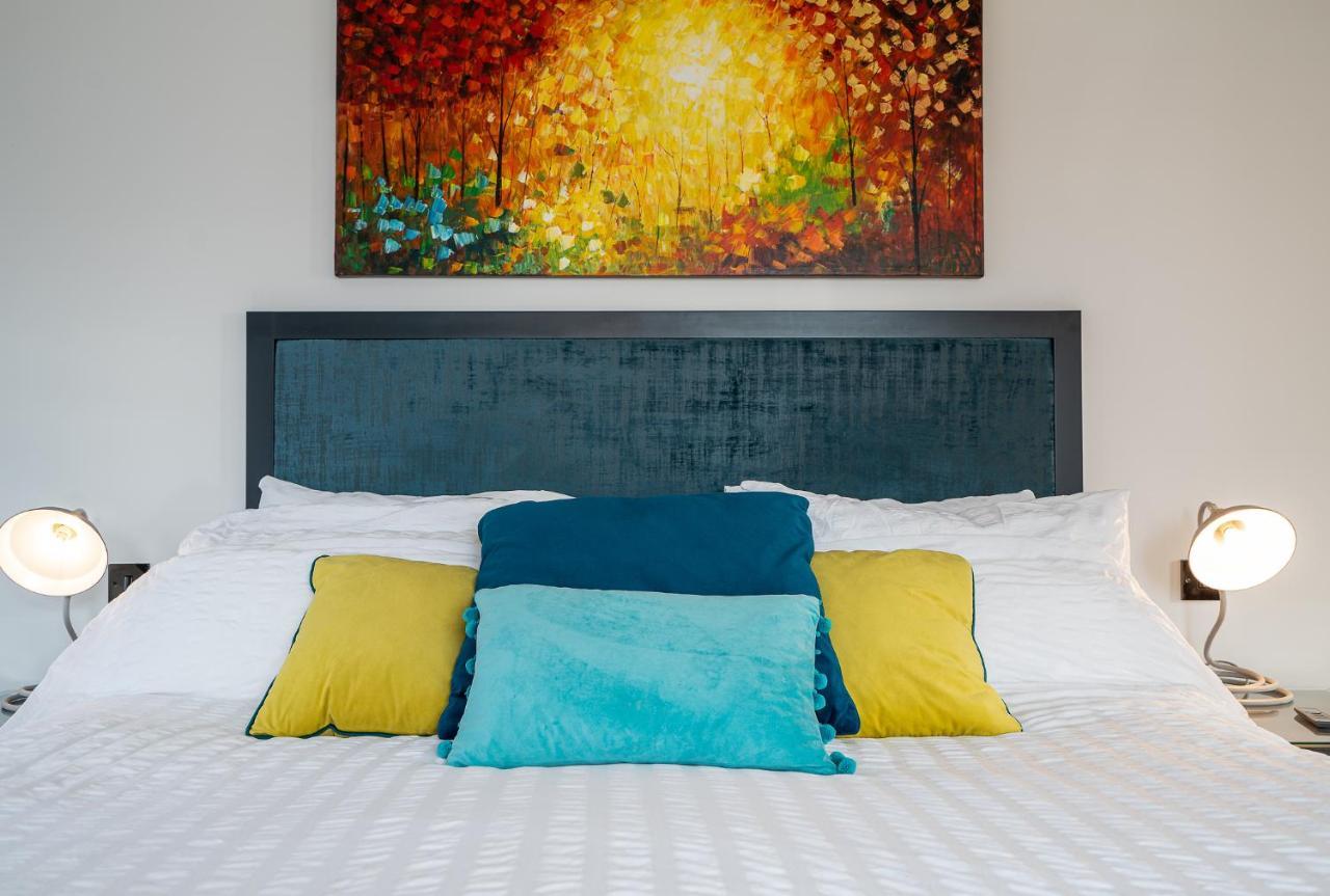 Antrim House Guest Rooms & Suites (Adults Only) Portrush Esterno foto