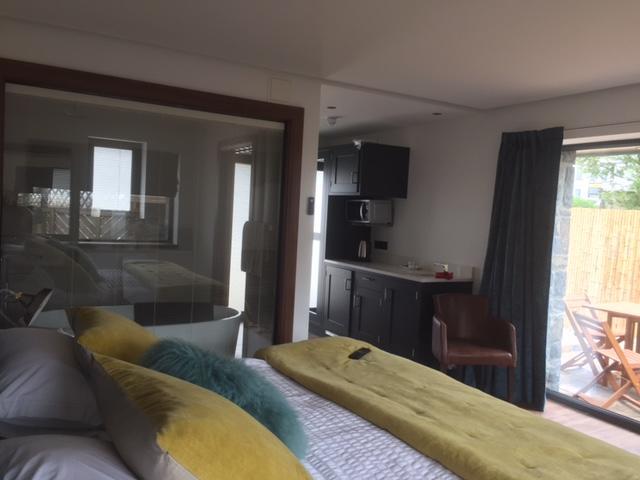 Antrim House Guest Rooms & Suites (Adults Only) Portrush Esterno foto