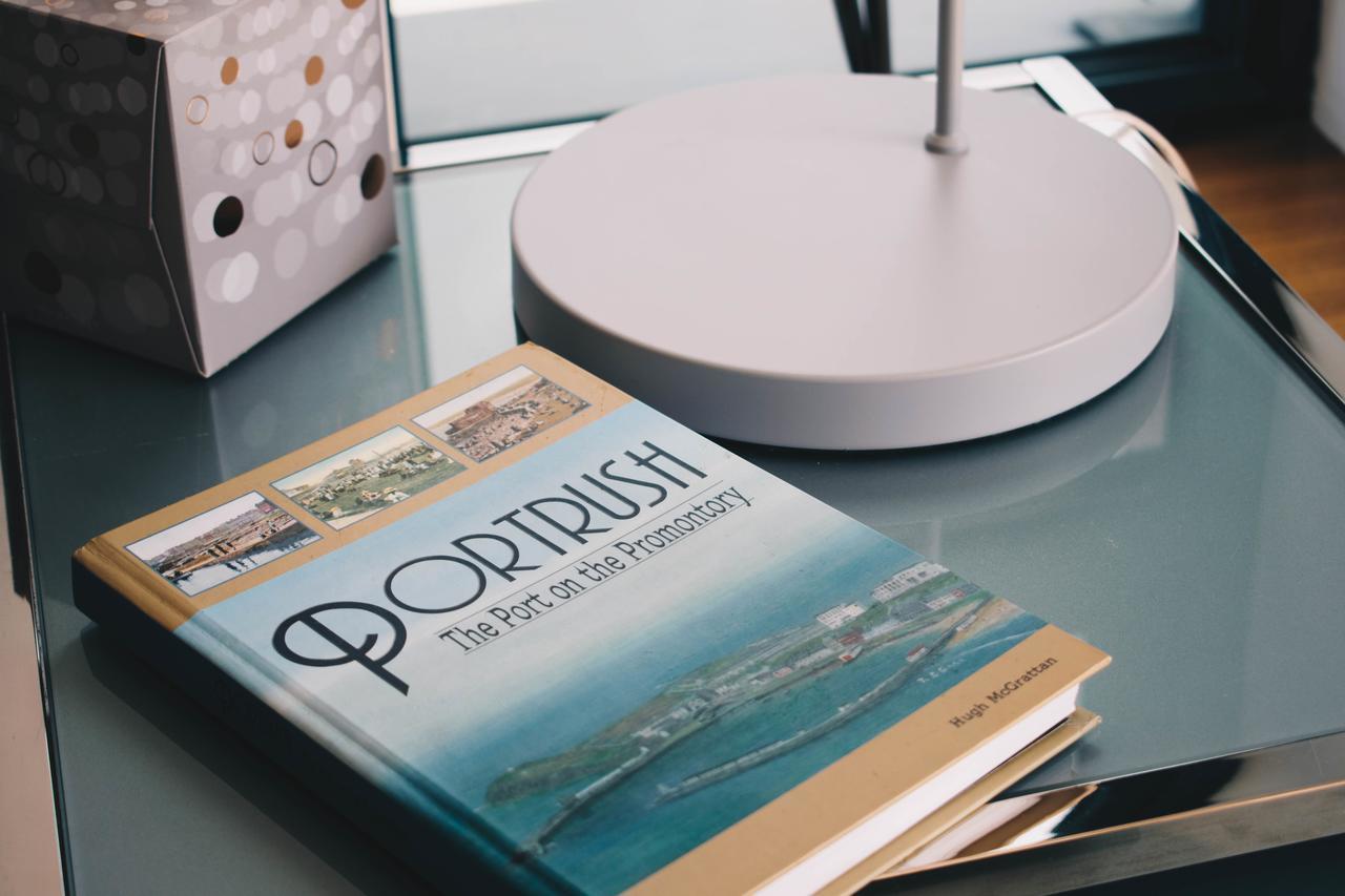 Antrim House Guest Rooms & Suites (Adults Only) Portrush Esterno foto