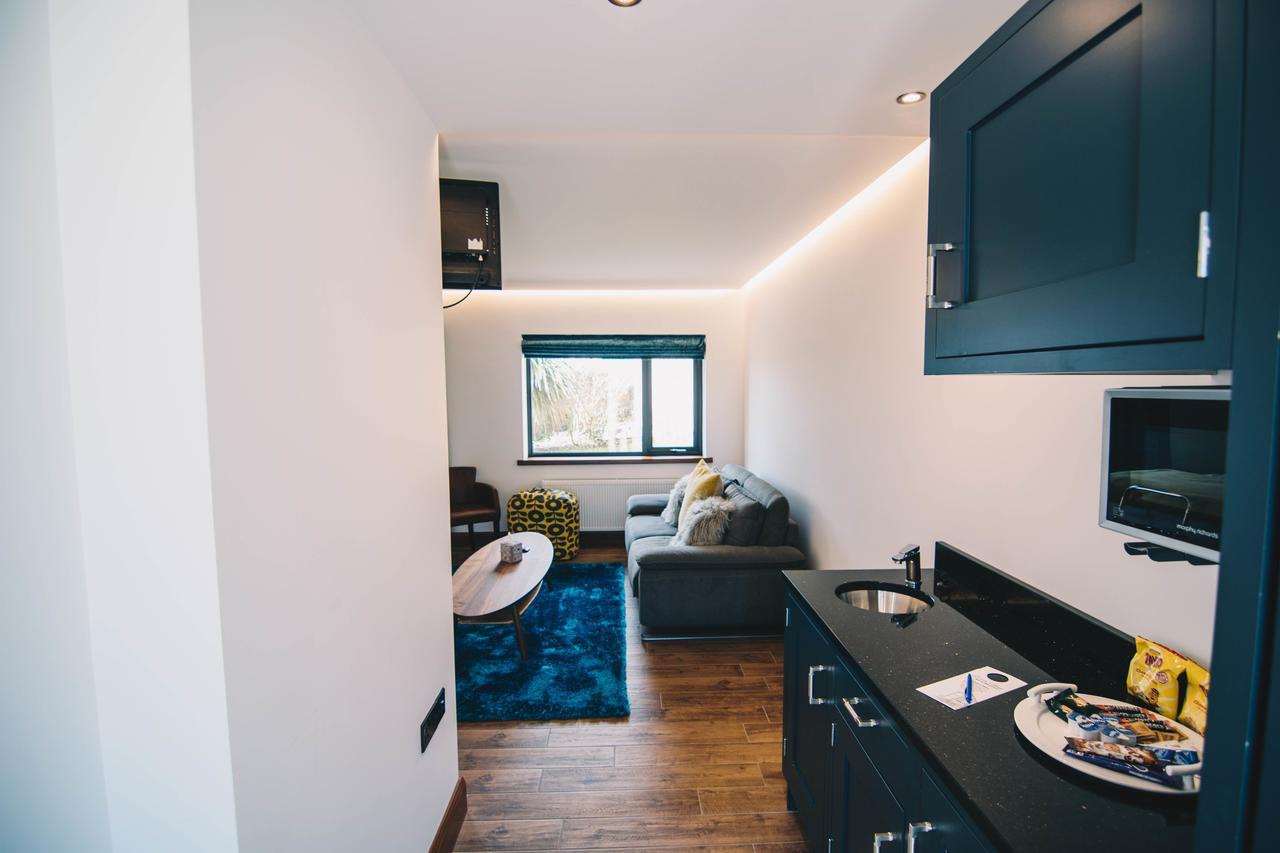 Antrim House Guest Rooms & Suites (Adults Only) Portrush Esterno foto